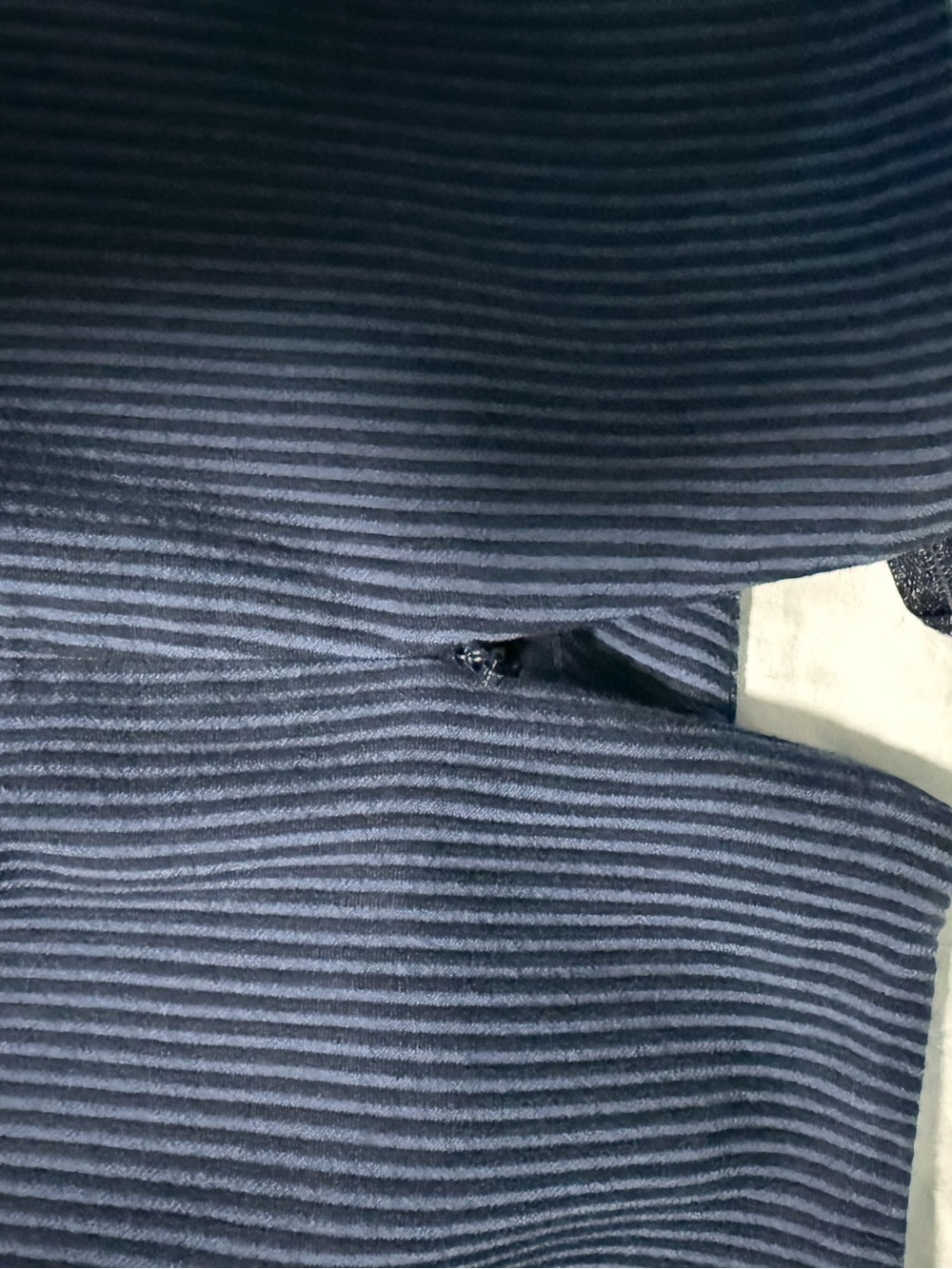 Brooks Brothers Navy Pinstripe Dress Pants With Side Zip Imported Fabric Size 2 - Picture 5 of 12